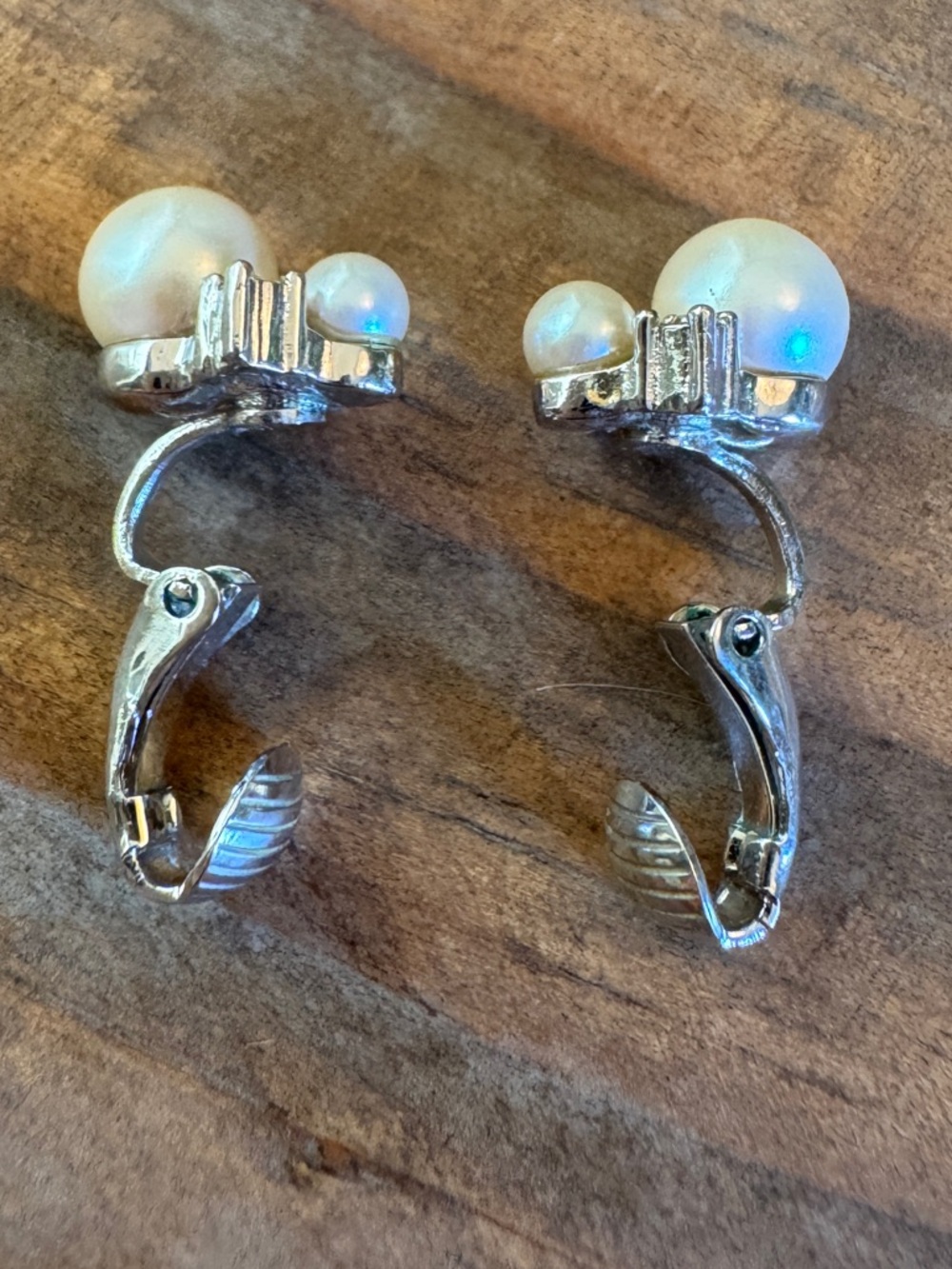 Rare style Vintage Christian Dior clip on earrings Small pearl/rhinestone - Picture 9 of 10